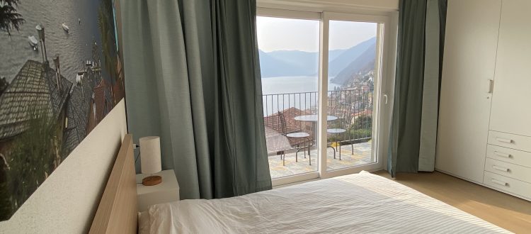 Casa Mille Luci Lago di Como Bedroom master 11